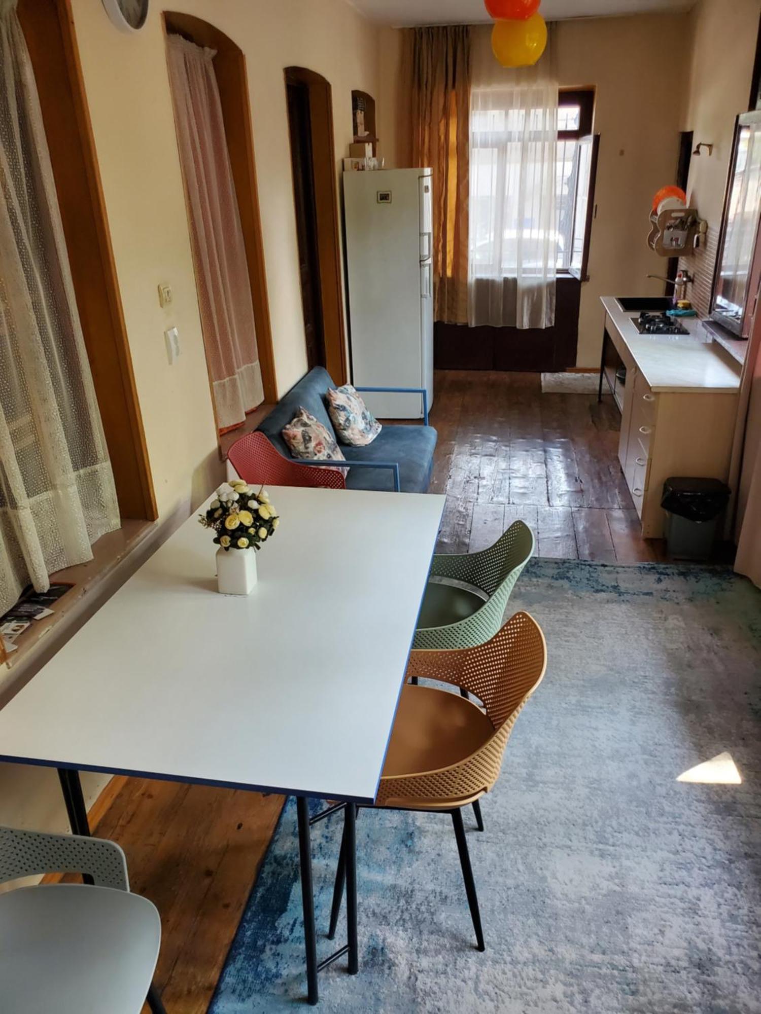 Уиут Ниниа Сад Apartment Tbilisi Bagian luar foto